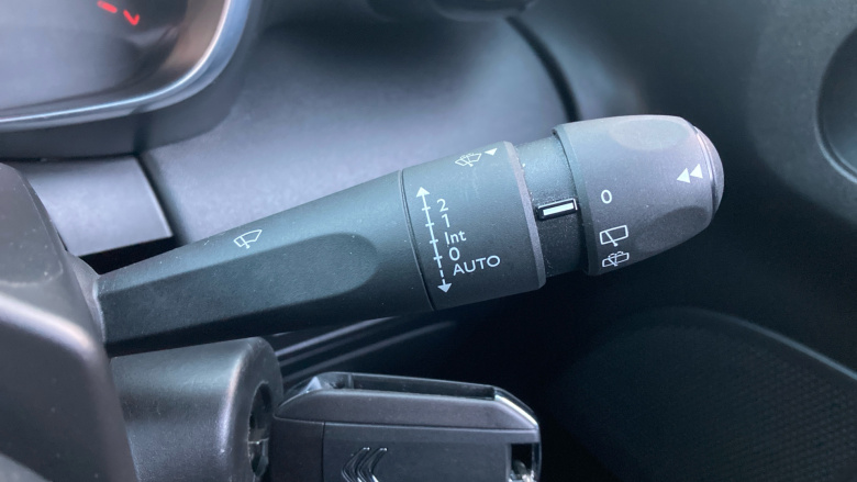 Citroen C3 Aircross 1.2 PureTech 110 Shine 5dr Petrol Hatchback